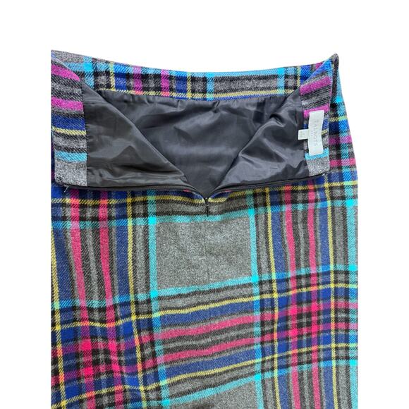 "Talbots" Women's Wool Blend Plaid Skirt Zip Up Midi Size 4 Office Work Academia - Picture 2 of 7